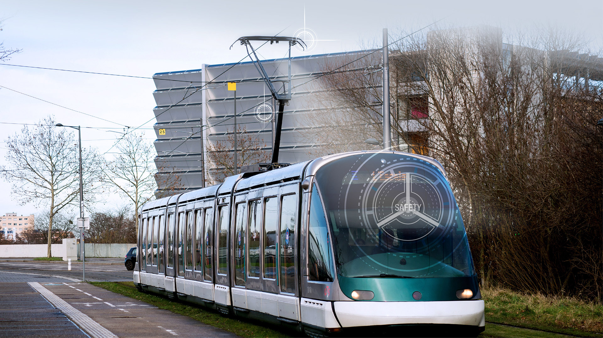 采用工業(yè)平板電腦廠家模塊化CompactPCI產(chǎn)品的車載受電弓監(jiān)控系統(tǒng)，確保穩(wěn)定供電和列車行駛安全